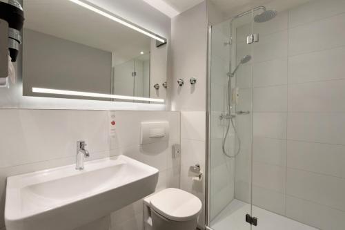 Ramada by Wyndham München Airport - image 4