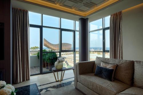 Pullman Barcelona Skipper - image 12