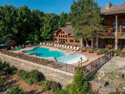 luxury hotels in Branson