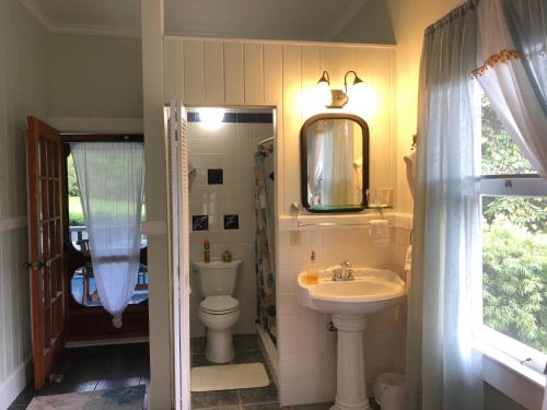 Old Hawaiian Bed and Breakfast