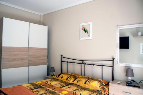  Loreena' s house in Thessaloniki