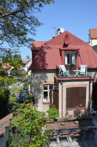 입구, Villa Trumpetaren in 비스비