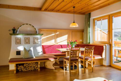 Linharterhof Appartement - image 11