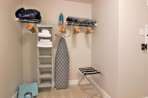 Urban Flat Apartments @ Mountain View - main image
