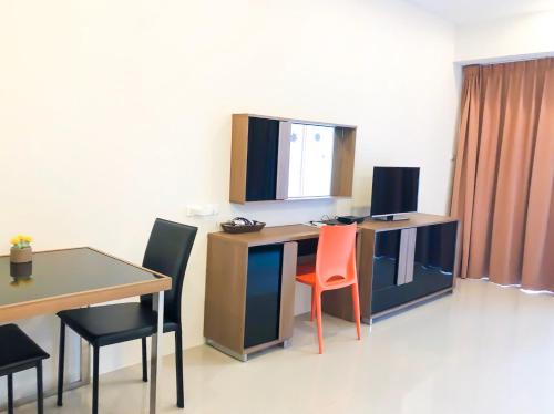 Studio apartment with kitchen (Karon beach) Studio apartment with kitchen (Karon beach)