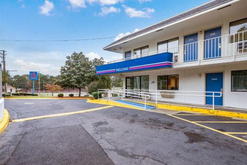 Motel 6-Bessemer, AL - Birmingham