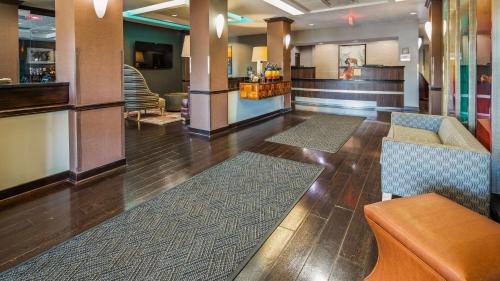 Best Western Plus Olathe Hotel