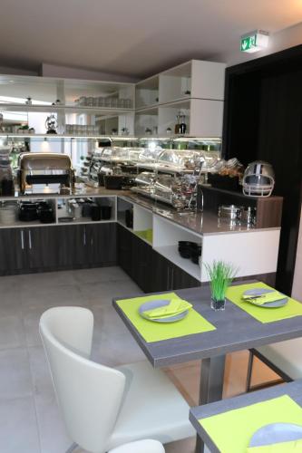 Star Apart Hotel Sachsenhausen 4