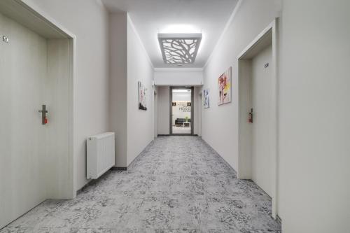 SAVOY Mariacka Apartments - image 11