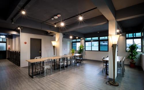 Taipei Travelers International Hostel