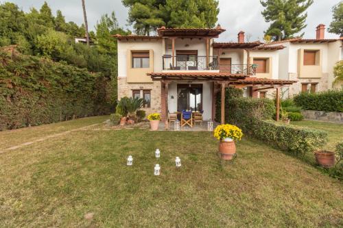  Luxury 2-floor villa!! in 63077 Skála Foúrkas