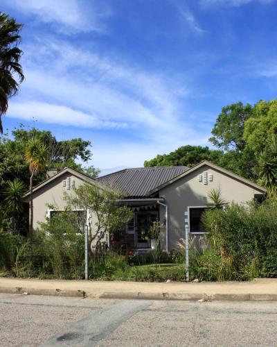 Garden Route Stay in George Central