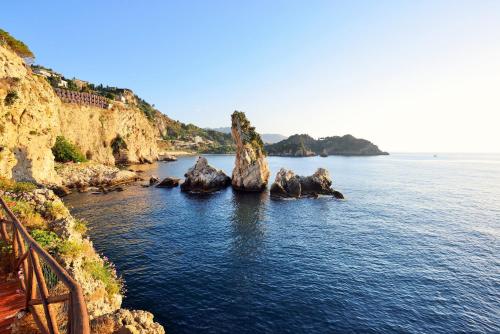 UNAHOTELS Capotaormina