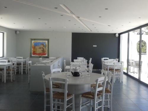Ресторант, Esperides Hotel in Тасос