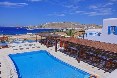 Maganos Apartments