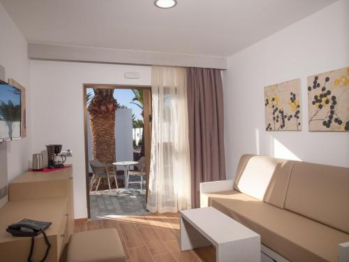 HL Rio Playa Blanca - image 3