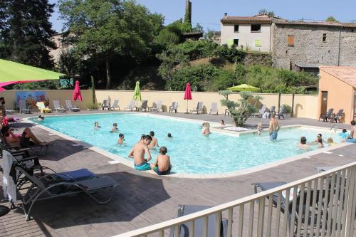 Location g�te, chambres d'hotes Camping de Retourtour dans le d�partement Ard�che 7