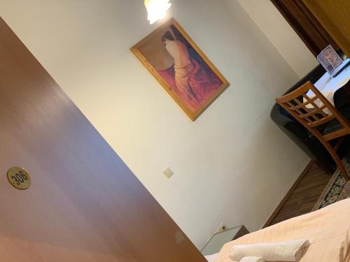 Hotel Restaurant Memo - image 2