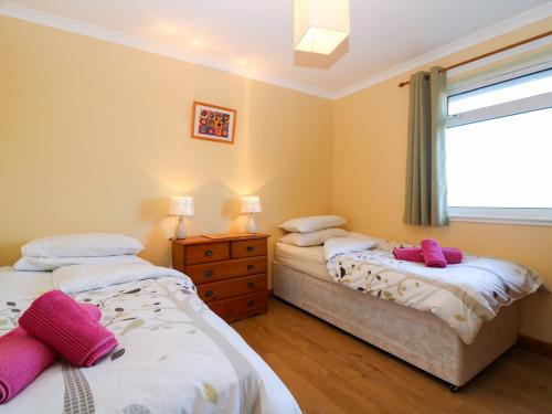 Borve House Portuairk - image 2