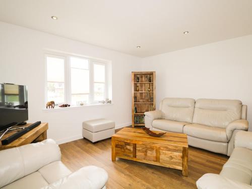 Aboyne Forres - main image