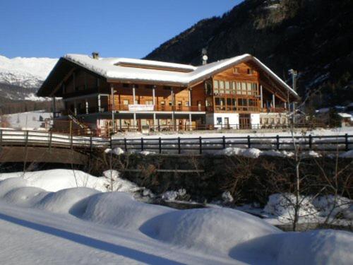 Hotel Du Foyer, Brusson bei Saint-Vincent