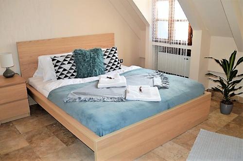 B&B Győr - Downtown Apartments Superior - Bed and Breakfast Győr