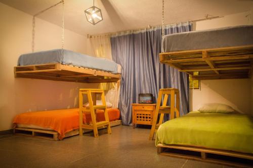 1 twin bed