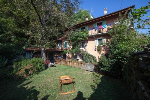 Ieeja, la vecchia casa rosa in Kanero Riviera