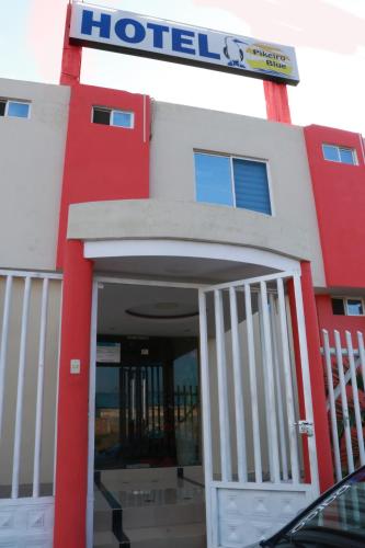 Hotel Pikeiro Blue in Manta