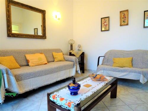  Naxos Village Retreat, Koronos, Unterkunft in Kóronos