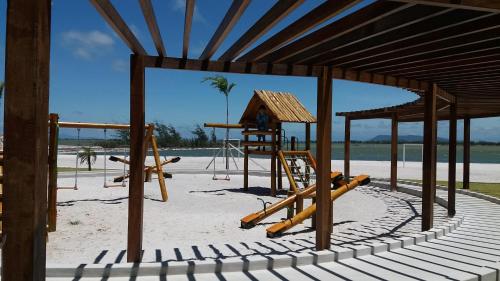 Parque infantil, Golden Lake - FLX Pé na Areia 1 ARRAIAL DO CABO (Golden Lake - FLX Pe na Areia 1 ARRAIAL DO CABO) in Armacao dos Buzios