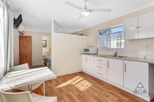 Charters Towers Tourist Park in ชาเตอรส์ทาวเวอรส์