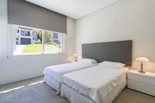  Vale do Lobo Villa Sleeps 6 Pool Air Con T607942 in Vale do Lobo