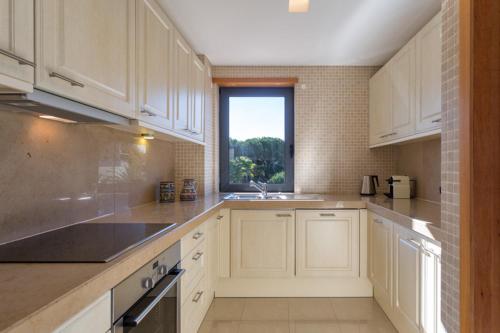  Vale do Lobo Apartment Sleeps 4 Pool WiFi T627032 in Vale do Lobo
