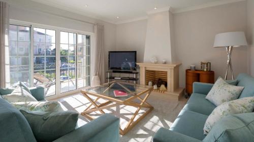  Vale do Lobo Apartment Sleeps 4 Air Con T711330 in Vale do Lobo