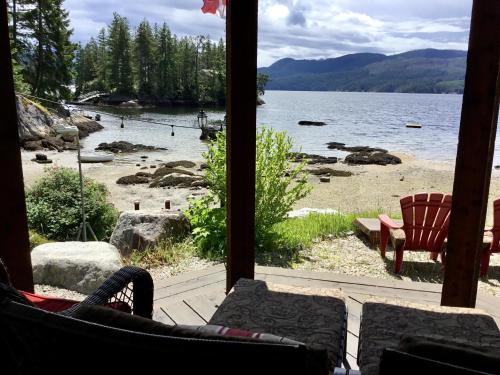 View, The Tuwanek Bed and Breakfast in Tuwanek (BC)