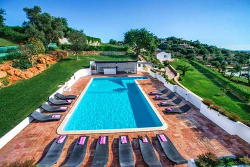  Almancil Villa Sleeps 18 Pool in 8135-109 Almancil