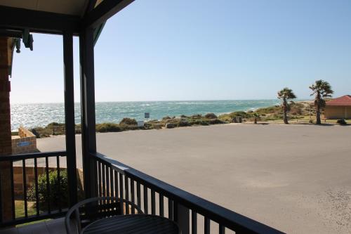 Seaspray Beach Holiday Park Apartments