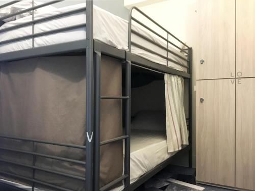 Tainan Gu Hostel - image 2