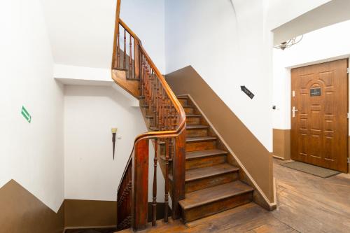 MR 3 Apartments, Kraków (photo 5)