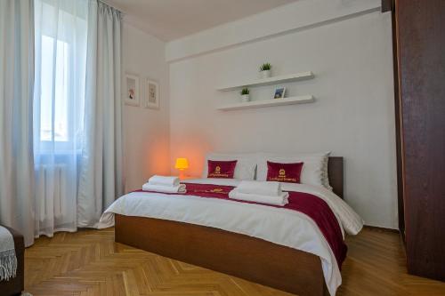 Lux-Apartments 3-Фрунзенская 13 - image 9
