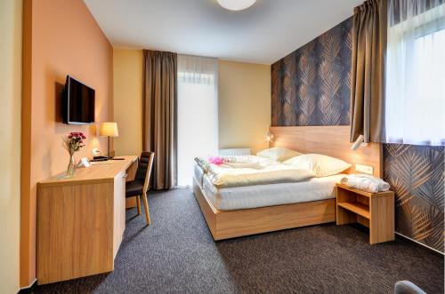 Hotel Helios - image 36