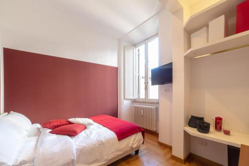 Lombardia40 Luxury Suites - image 13