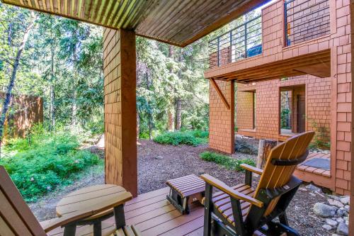 Cabin Creek Townhome - image 9