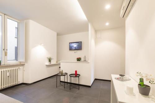 Lombardia40 Luxury Suites - image 12