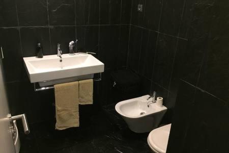  Apartamento Condominio dos Mudos/piscina/wifi/50 metros praia in Esposende