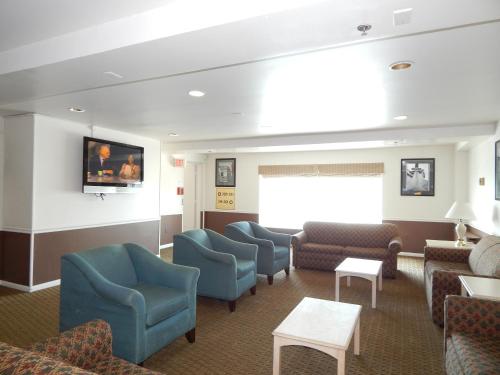 Flagship Oceanfront - image 4