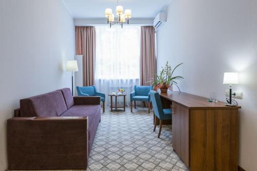Hotel Complex Parus Primorskiy