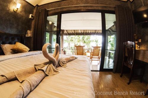 Phayam Coconut Beach Resort in Koh Phayam (Ranong)