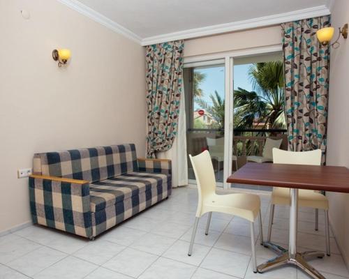 Ozturk Apart Hotel - image 12